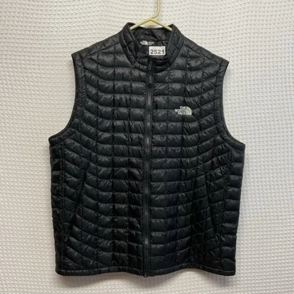 NWOT The North Face ThermoBall Eco Black Outdoor Puffer Vest Men XL Vietnam